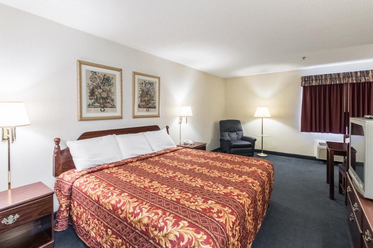 Quality Express Inn & Suites Mineral Wells Dış mekan fotoğraf