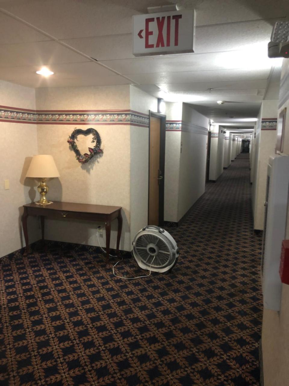 Quality Express Inn & Suites Mineral Wells Dış mekan fotoğraf