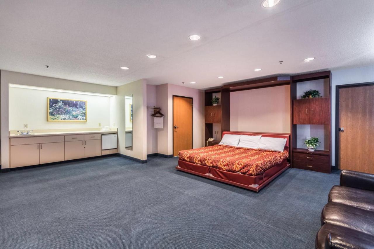 Quality Express Inn & Suites Mineral Wells Dış mekan fotoğraf